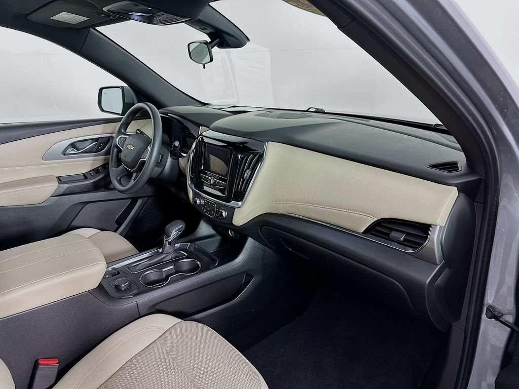 Used 2023 Chevrolet Traverse LS w/ Safety Package FWD image 36