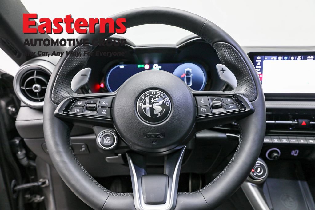 Used 2024 Alfa Romeo Tonale Veloce w/ Active Assist Package image 10