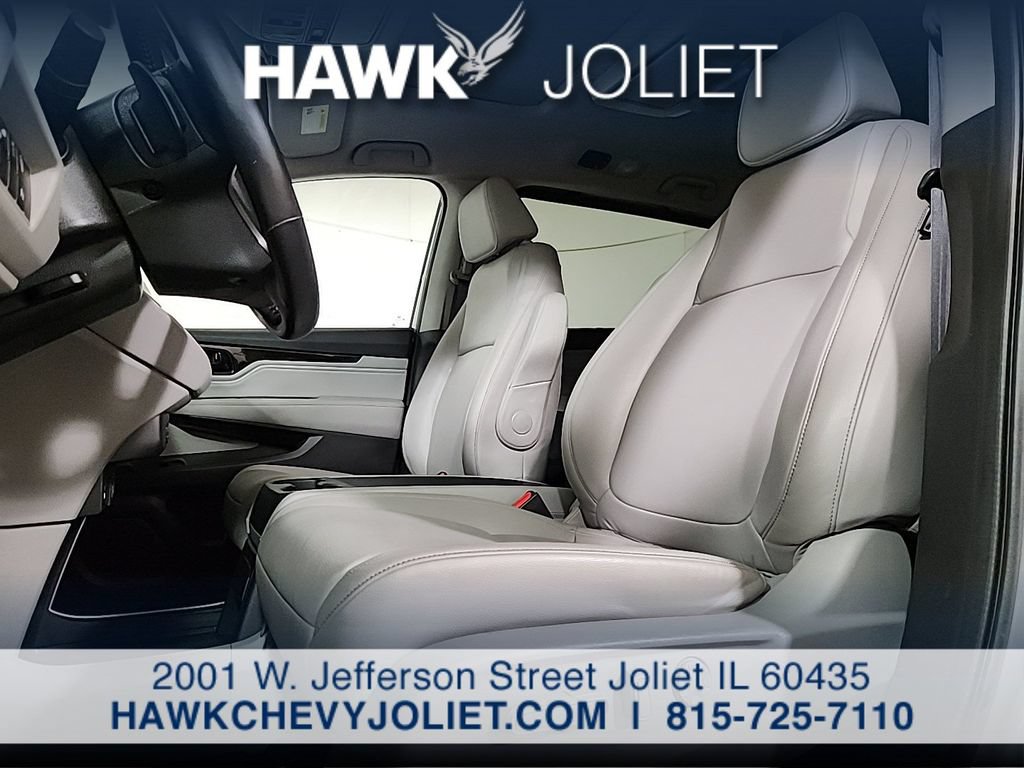 Used 2023 Honda Odyssey Touring image 11