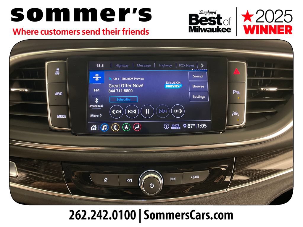Used 2020 Buick Enclave Avenir w/ Avenir Technology Package AWD/4WD image 15