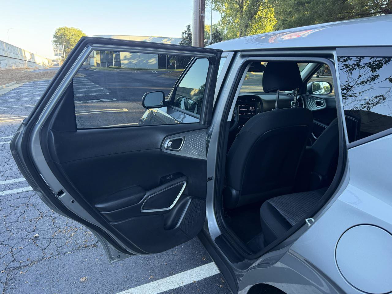Used 2024 Kia Soul LX w/ Option Group 015 FWD image 12