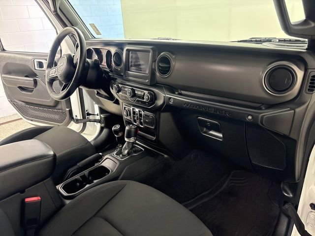Used 2022 Jeep Wrangler Unlimited Sport image 21