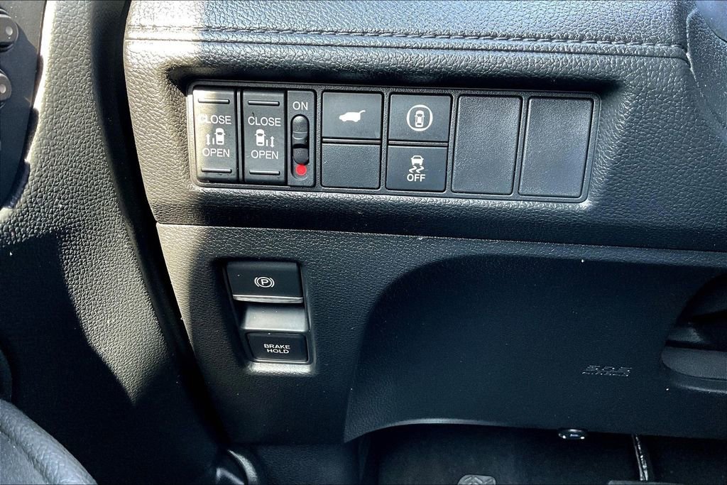 Used 2023 Honda Odyssey Sport image 16