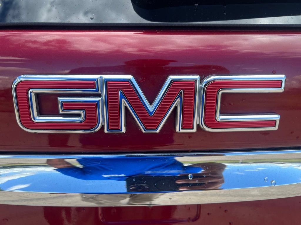 Used 2020 GMC Terrain Denali w/ Denali Premium Package FWD image 10