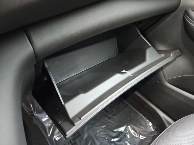 Used 2023 Buick Envision Essence image 20