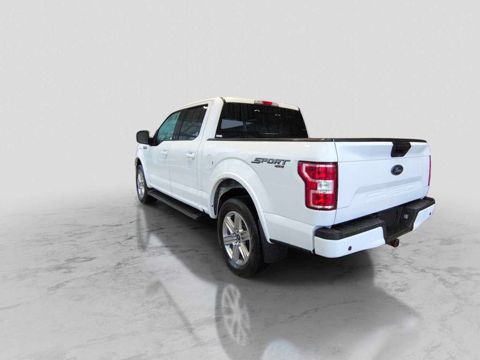 Used 2019 Ford F150 XLT w/ Equipment Group 302A Luxury image 5
