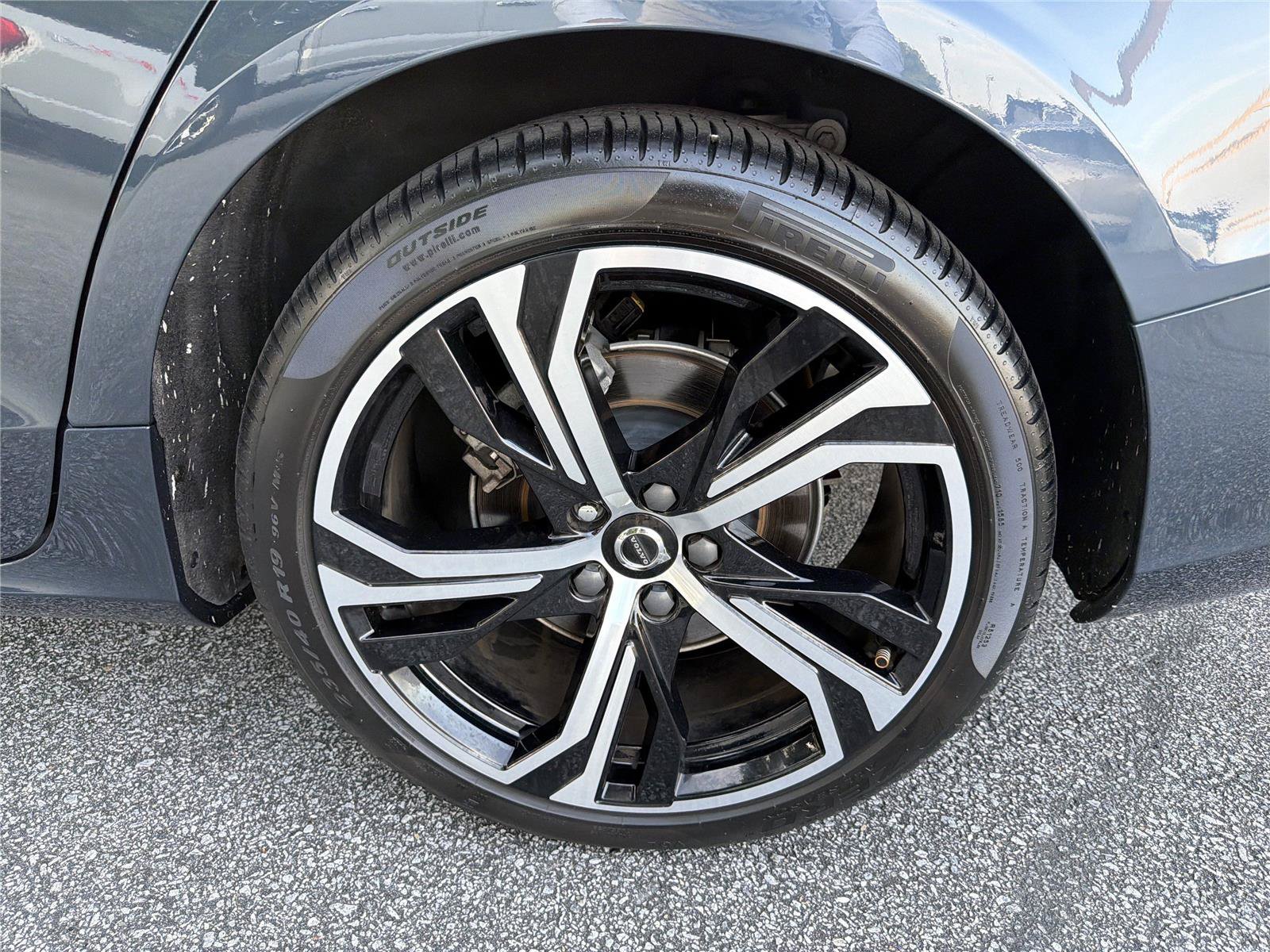 Used 2023 Volvo S60 B5 Core FWD image 18