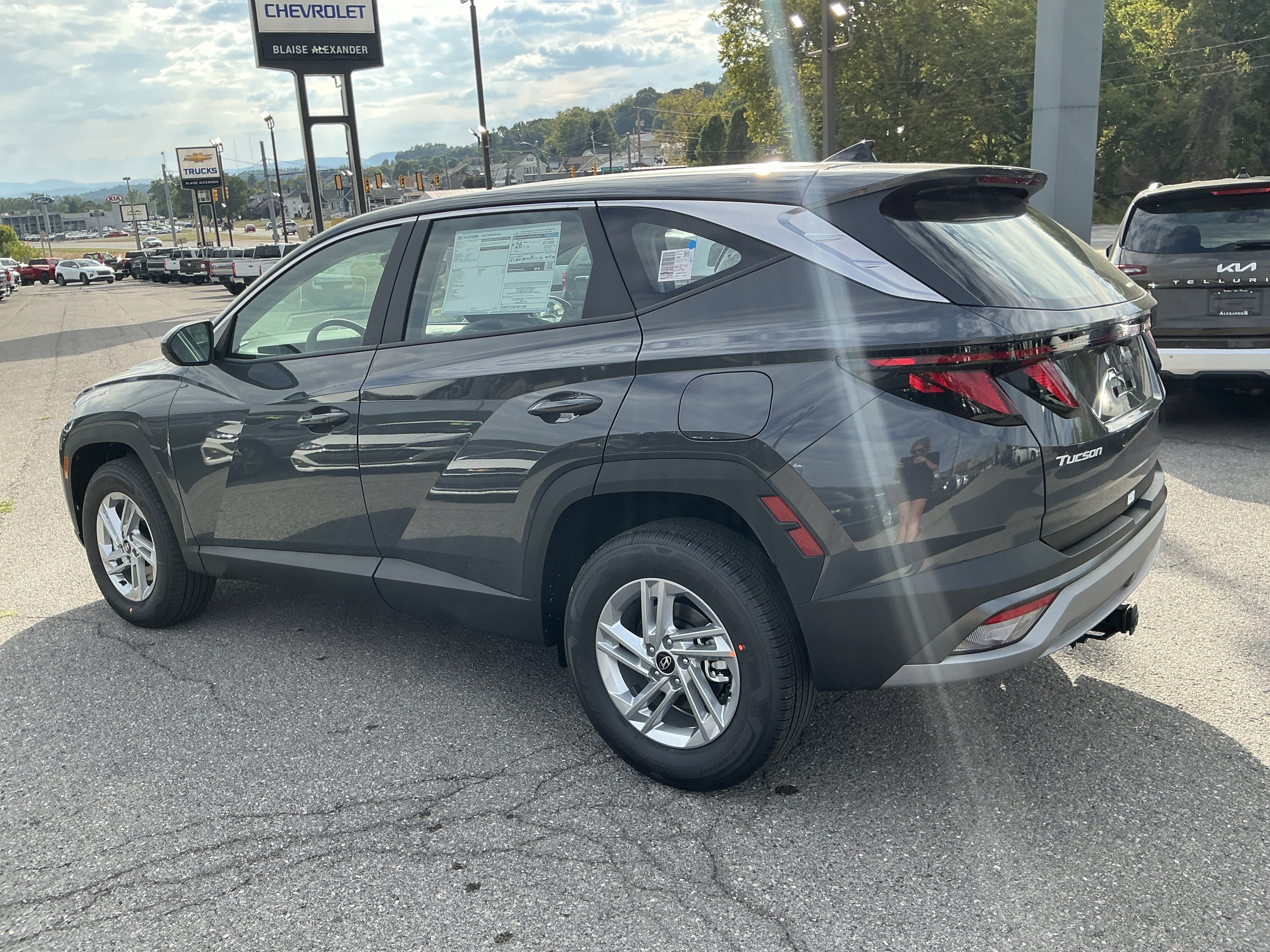 New 2026 Hyundai Tucson SE image 5