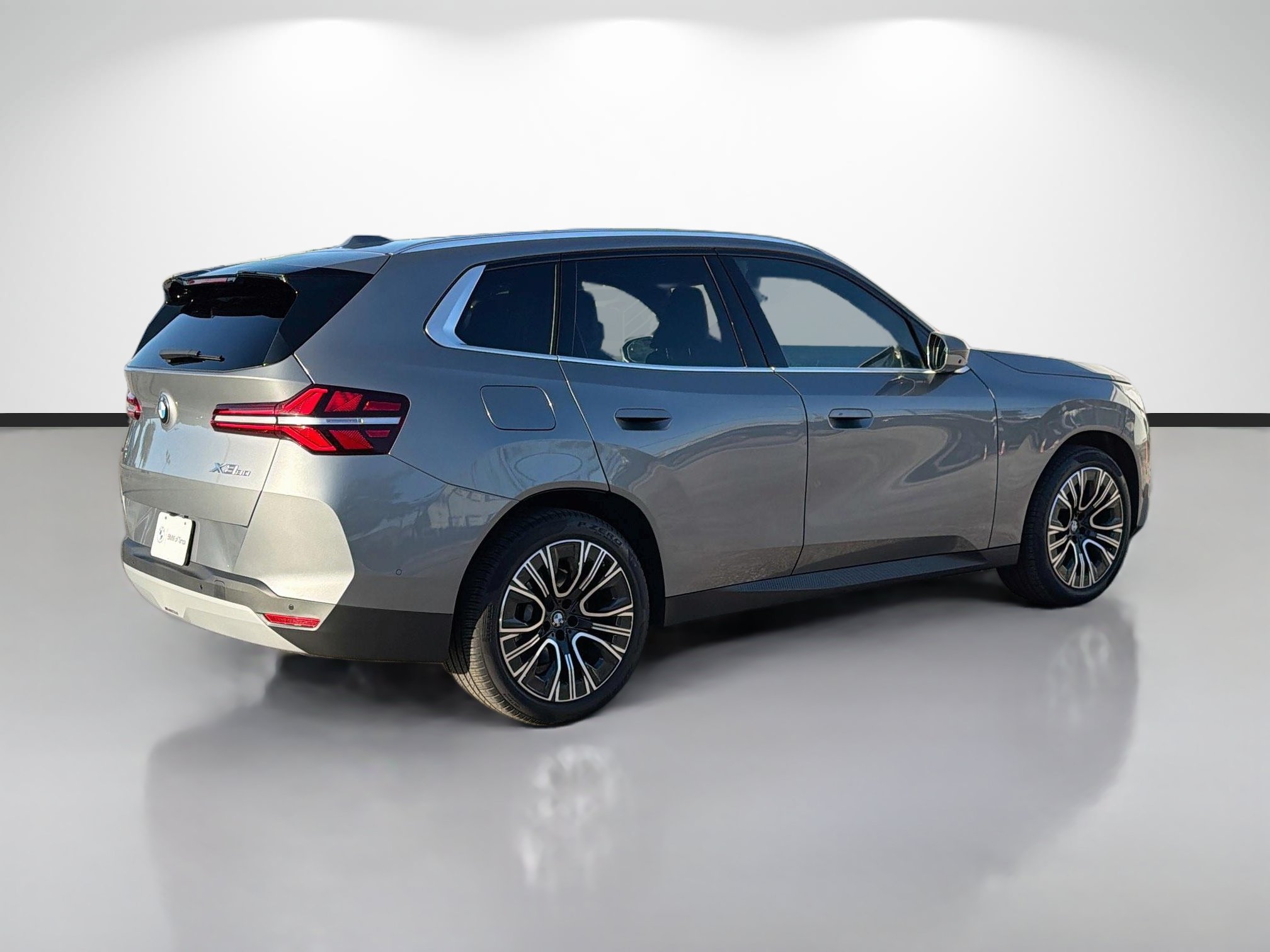 Used 2026 BMW X3 xDrive30i AWD/4WD image 3