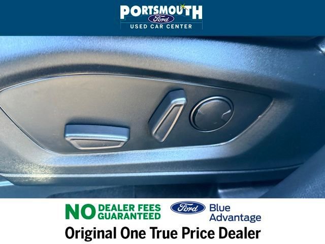 Used 2023 Ford Explorer XLT w/ Equipment Group 202A image 25