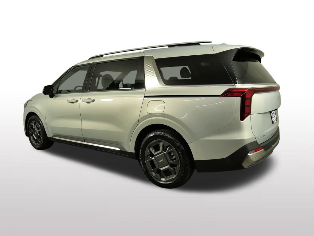 Used 2026 Kia Carnival SX FWD image 9