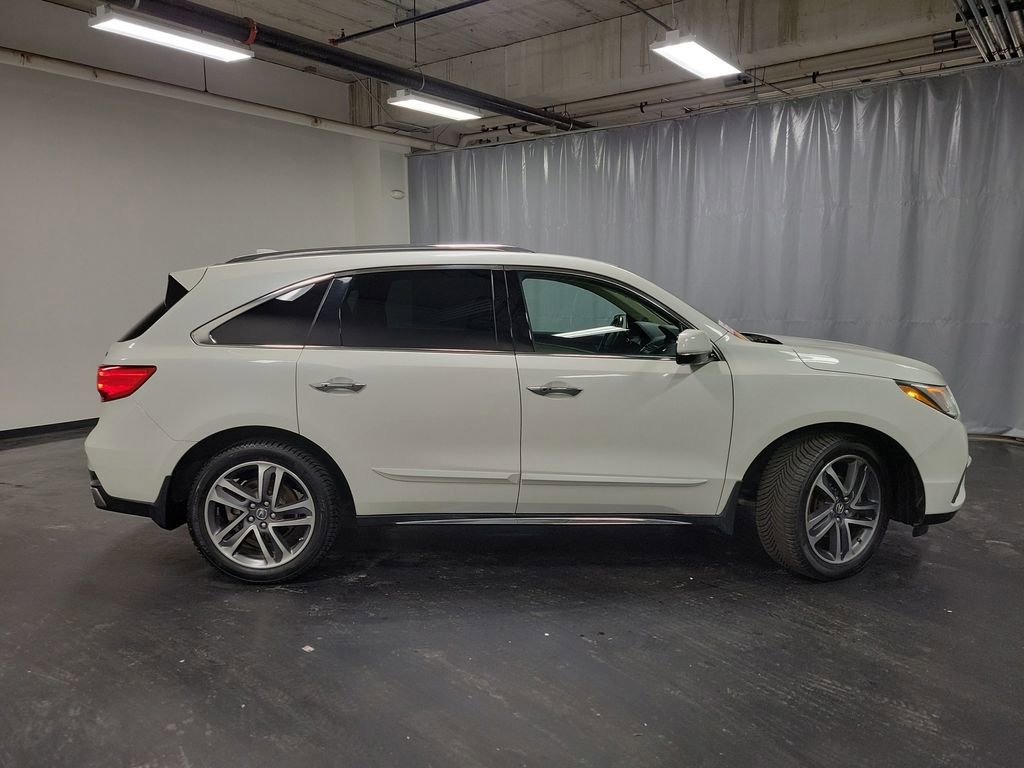Used 2017 Acura MDX SH-AWD image 9