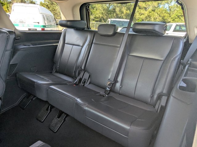 Used 2024 Ford Expedition XLT image 15