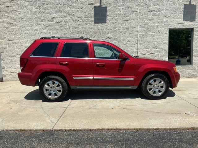 Used 2009 Jeep Grand Cherokee Limited w/ Quadra-Drive II 4X4 Group image 11