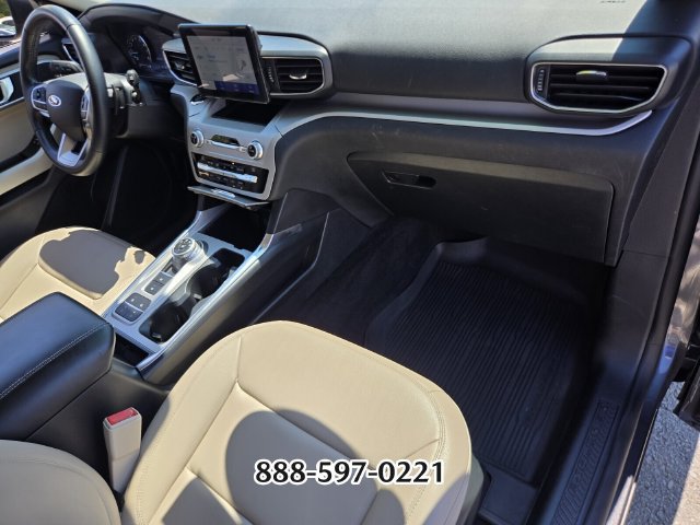 Certified 2020 Ford Explorer XLT w/ Equipment Group 202A RWD image 18