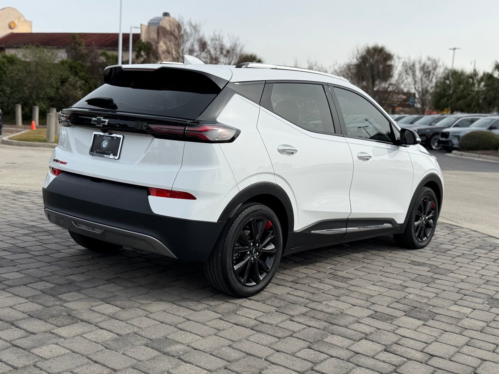 Used 2023 Chevrolet Bolt EUV Premier w/ Redline Edition image 8