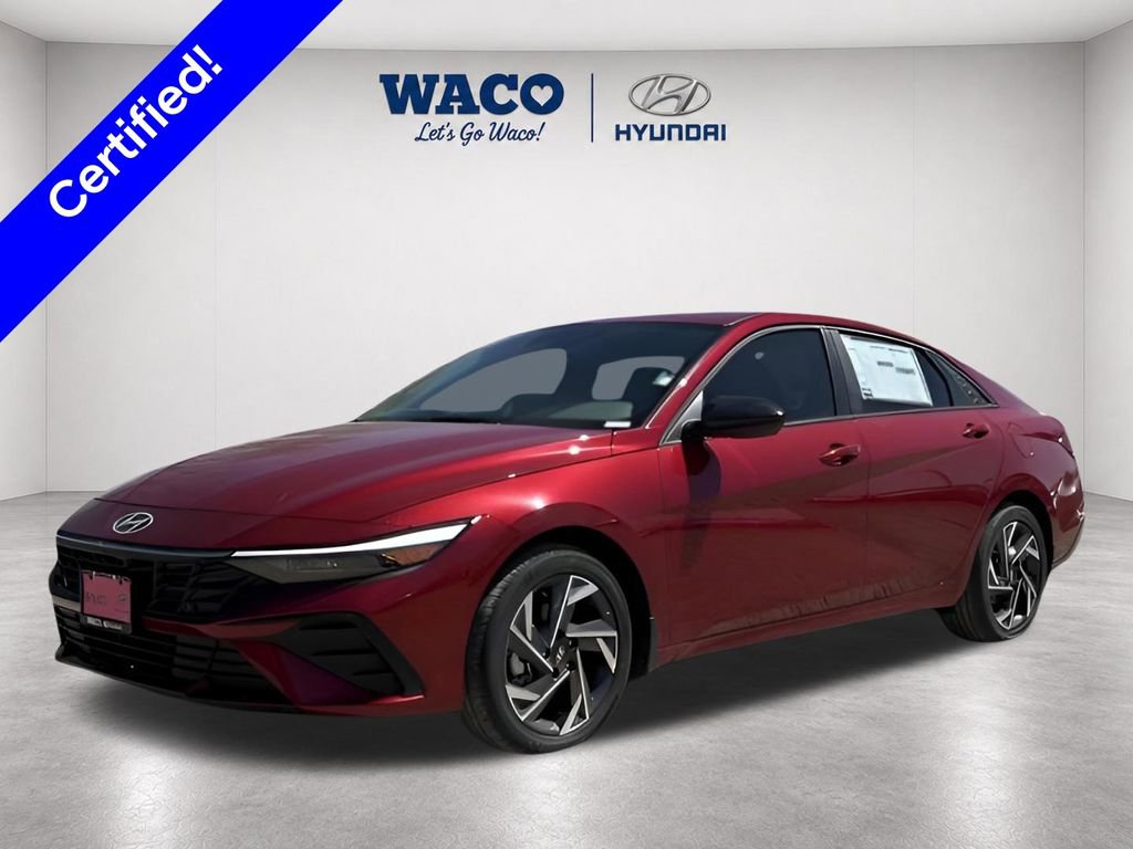 Used 2025 Hyundai Elantra Sport FWD image 3
