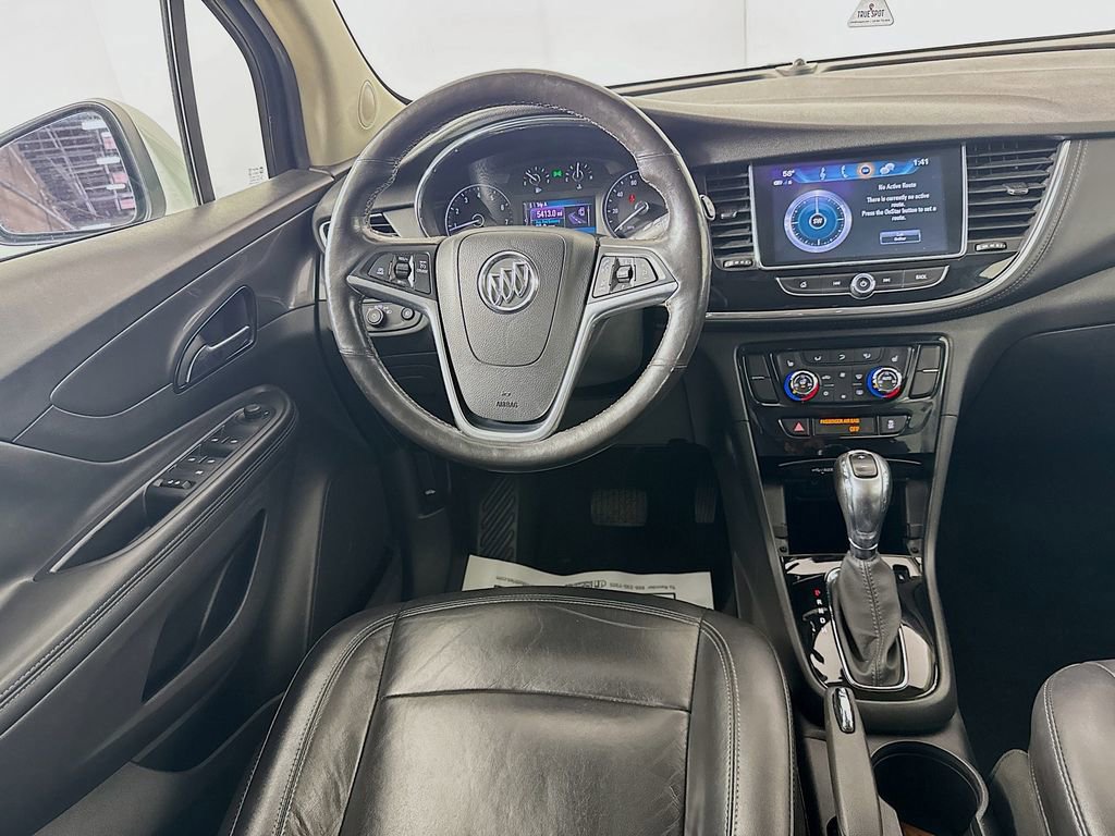 Used 2020 Buick Encore Essence FWD image 25