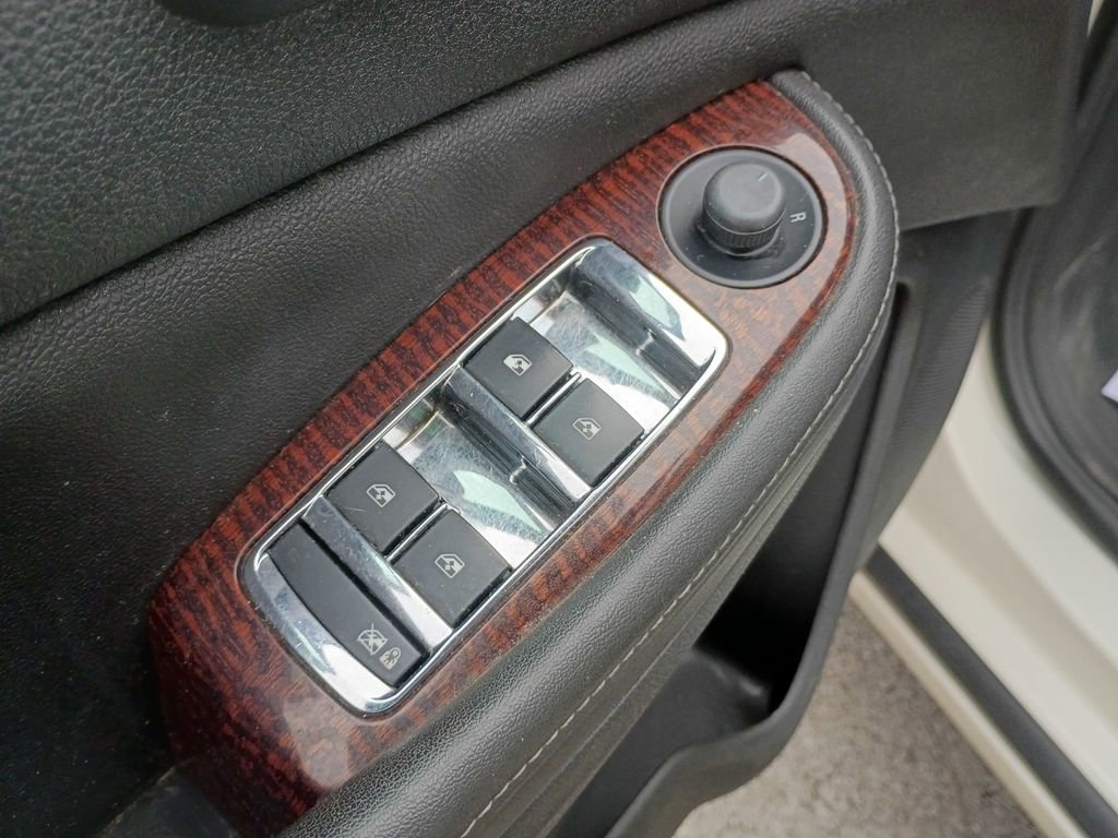 Used 2013 Chevrolet Malibu Eco w/ Power Convenience Package image 11