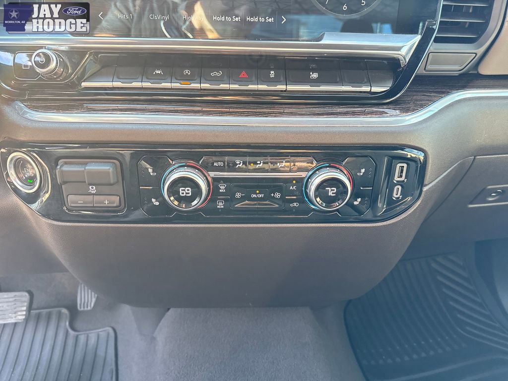 Used 2025 GMC Sierra 1500 SLE AWD/4WD image 22