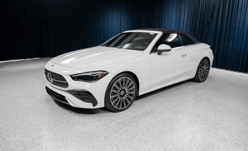 Certified 2026 Mercedes-Benz CLE 300 4MATIC Cabriolet image 1
