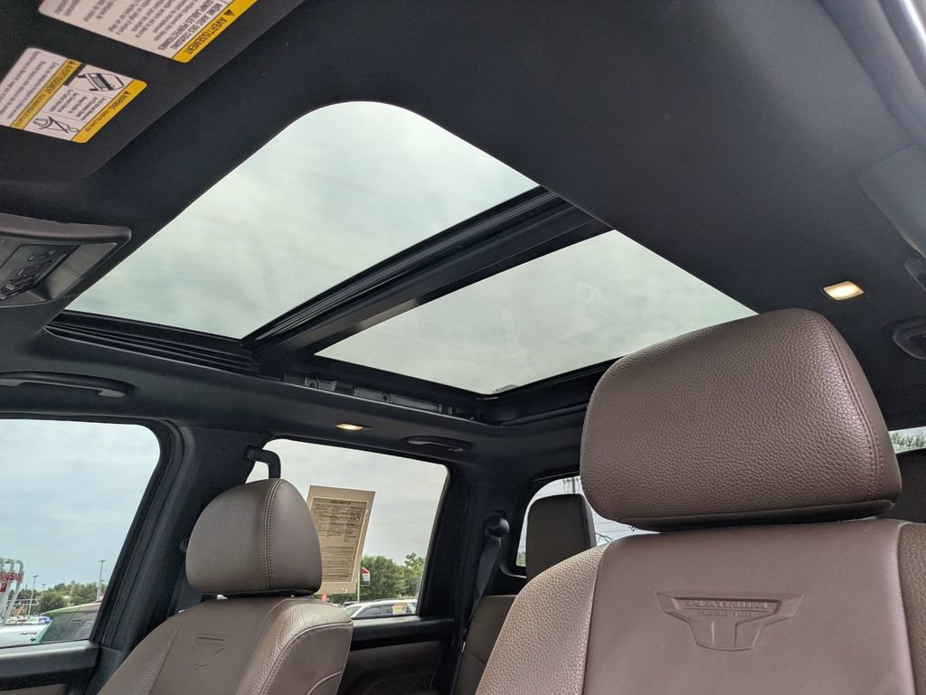 Used 2023 Nissan Titan Platinum Reserve w/ Moonroof Package AWD/4WD image 18