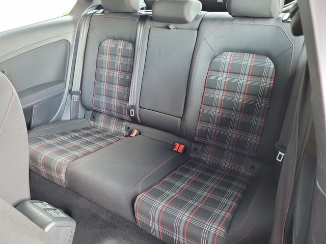 Used 2015 Volkswagen GTI S FWD image 15