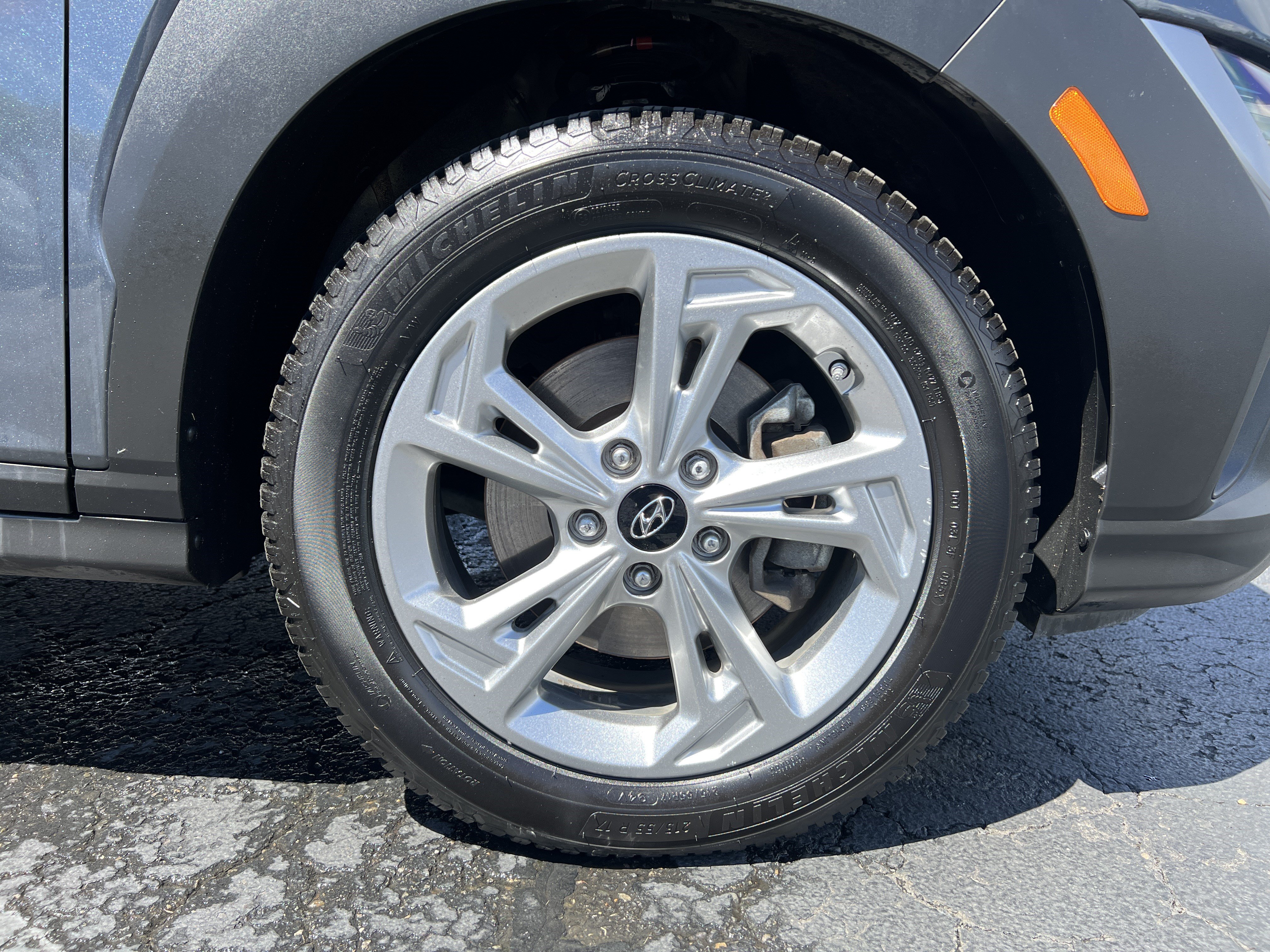 Used 2022 Hyundai Kona SEL AWD/4WD image 11