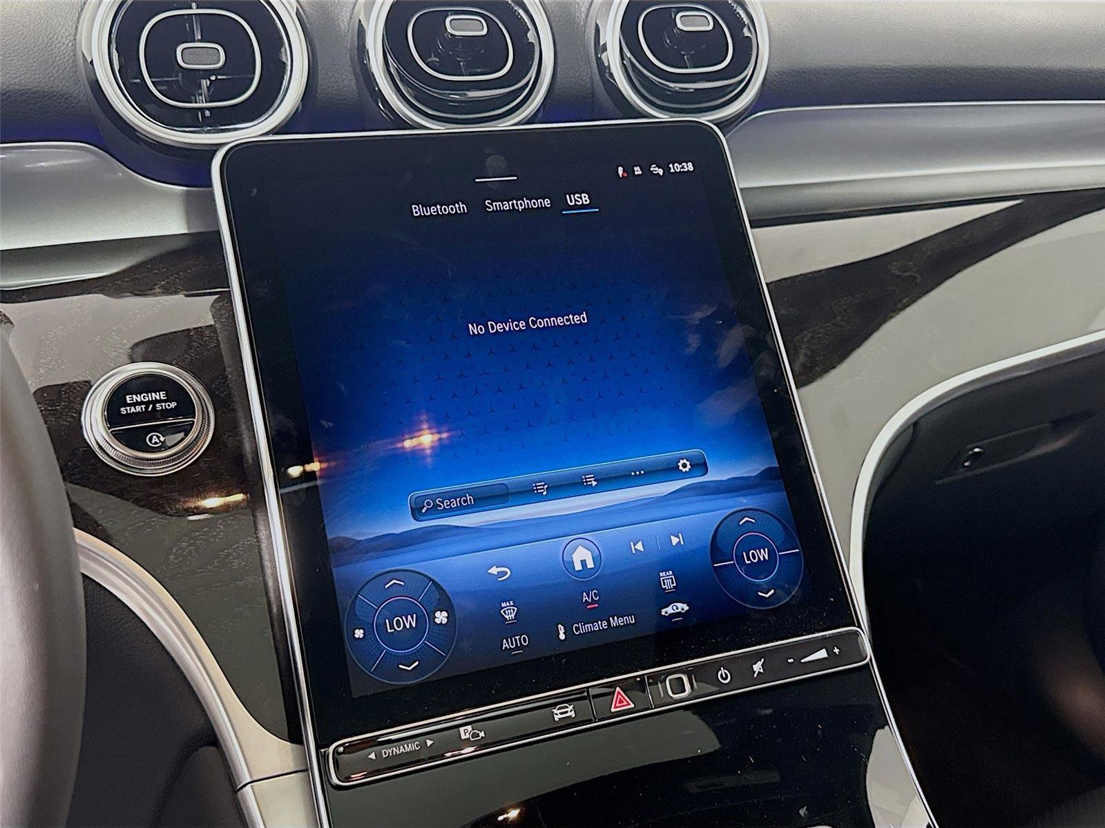 Used 2026 Mercedes-Benz GLC 300 4MATIC image 8