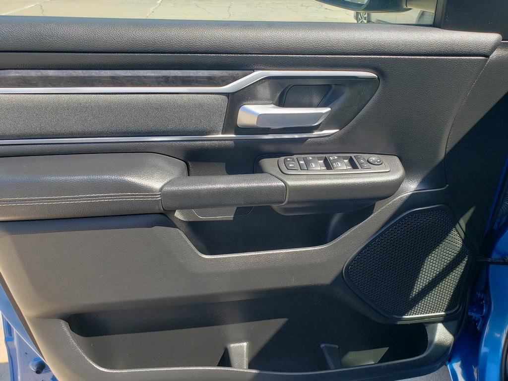 Used 2022 RAM 1500 Big Horn AWD/4WD image 11