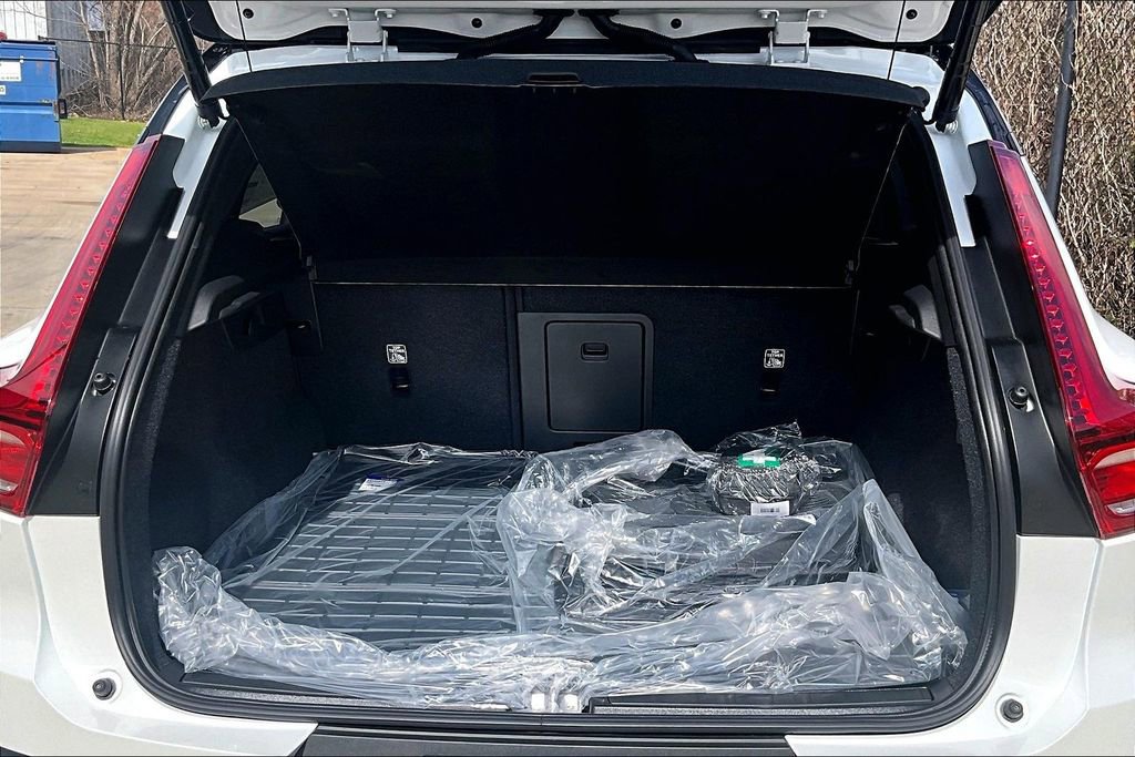 New 2026 Volvo XC40 B5 Ultra w/ Protection Package Premier AWD/4WD image 45