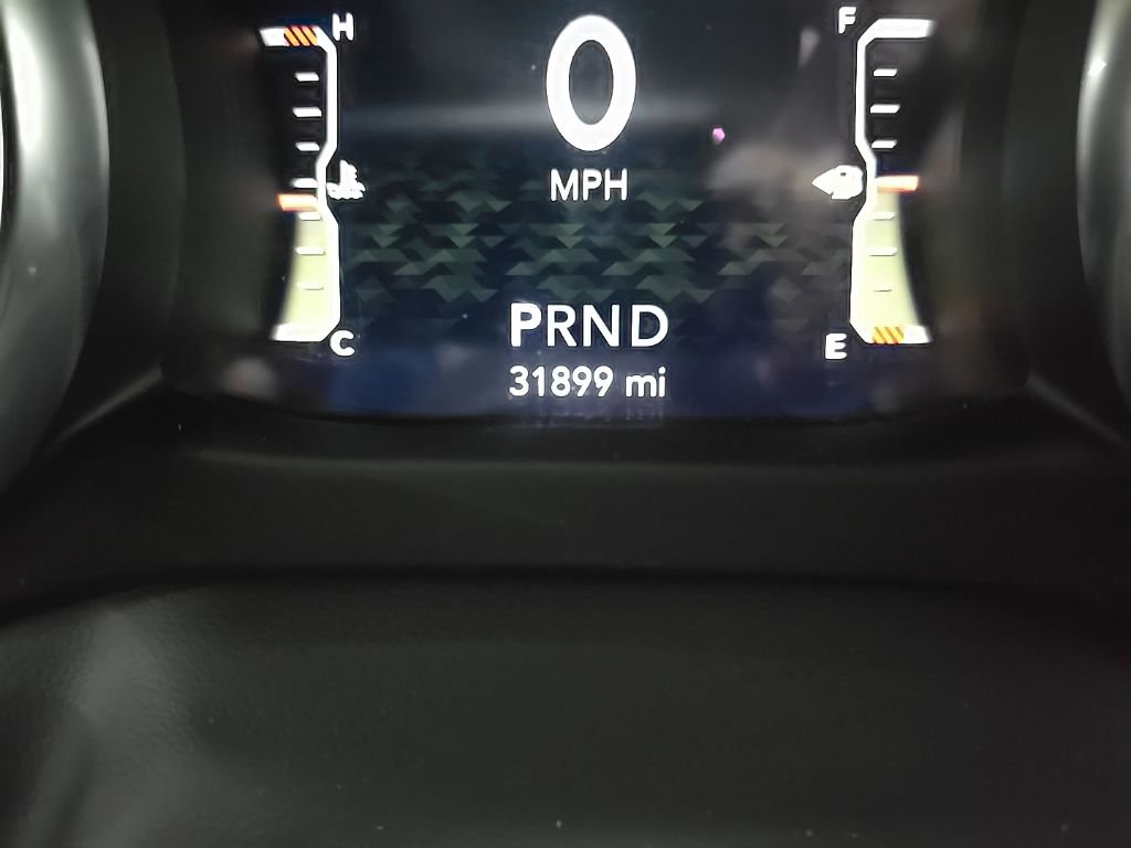 Used 2022 Jeep Wrangler Unlimited Sahara w/ Cold Weather Group AWD/4WD image 22