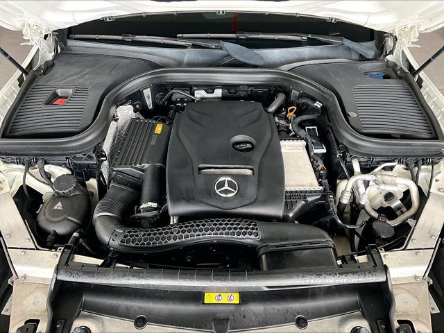 Used 2019 Mercedes-Benz GLC 300 4MATIC image 11