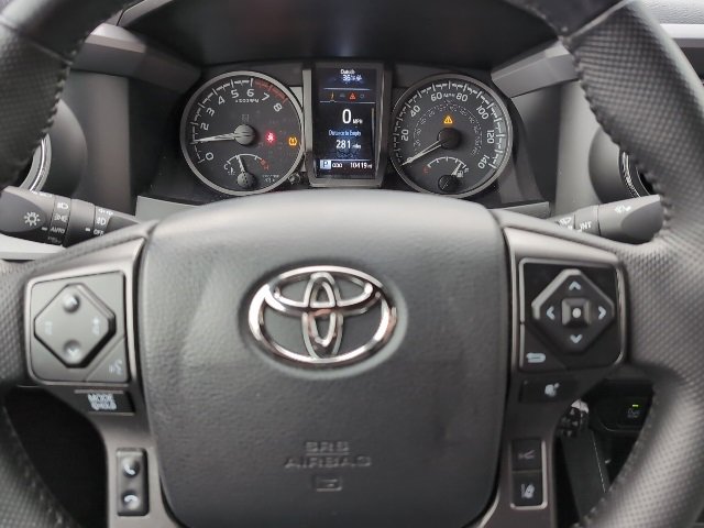 Used 2023 Toyota Tacoma TRD Off-Road image 15