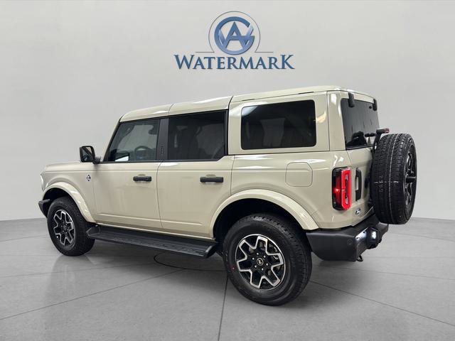 New 2026 Ford Bronco Outer Banks AWD/4WD image 3