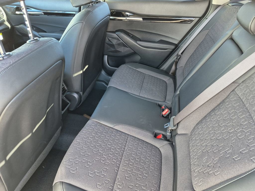 New 2026 Kia Seltos S image 12