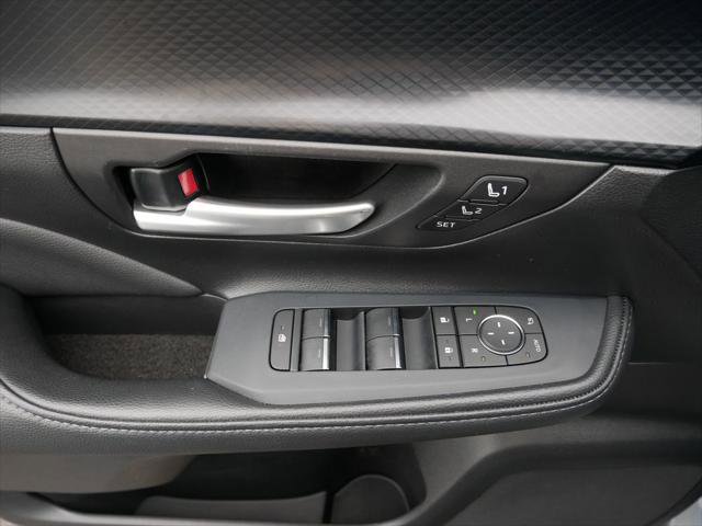 Certified 2025 Toyota Grand Highlander AWD Hybrid image 16