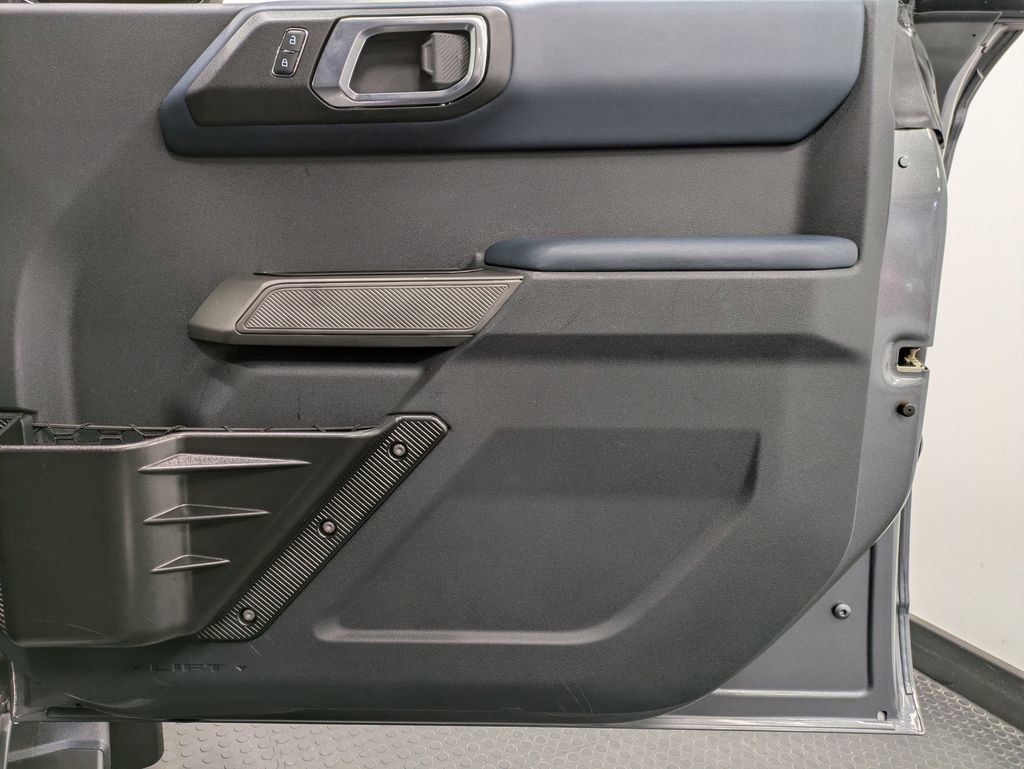 Used 2021 Ford Bronco Outer Banks w/ Sasquatch Package image 29