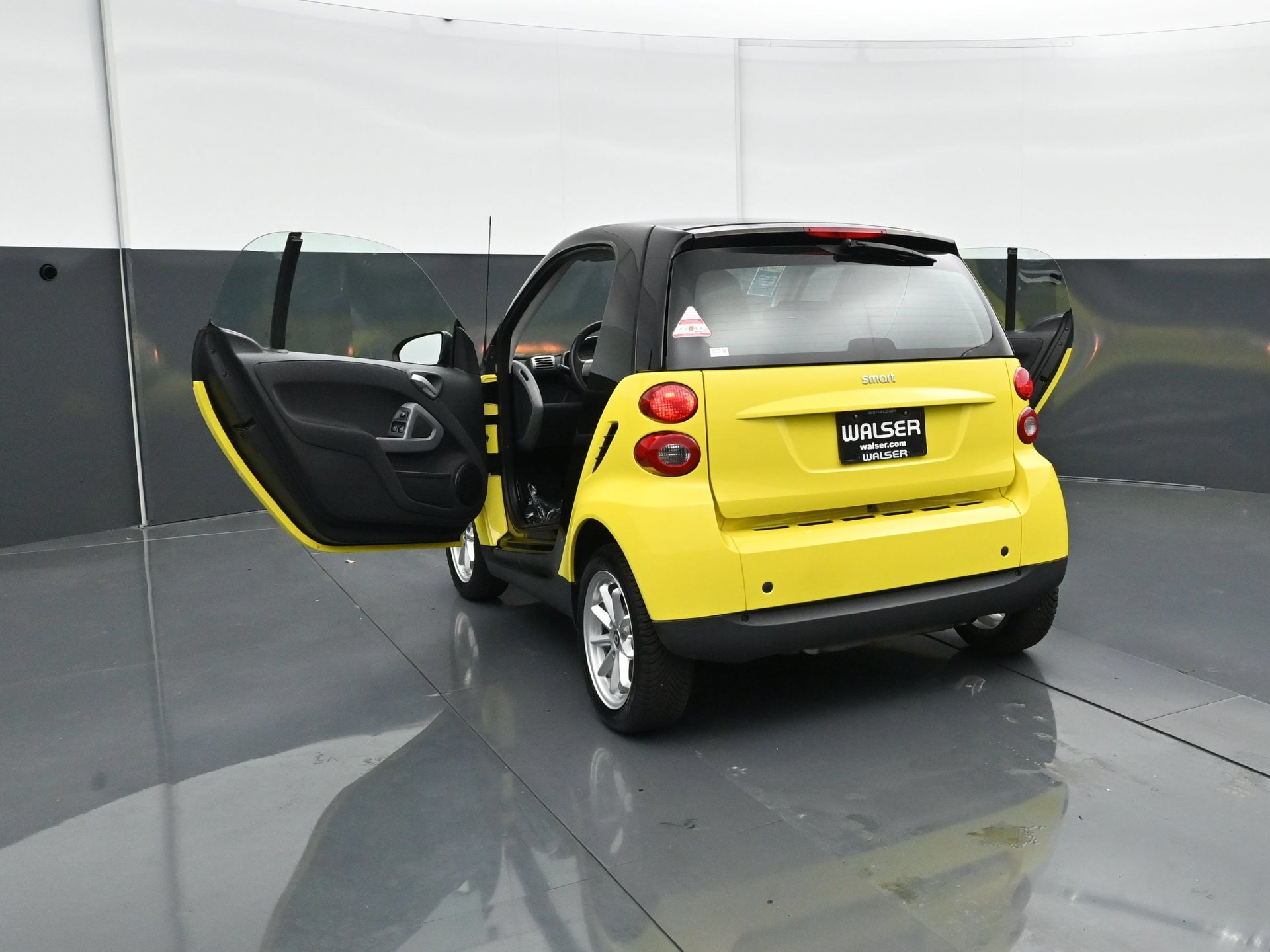Used 2008 smart fortwo passion RWD image 24