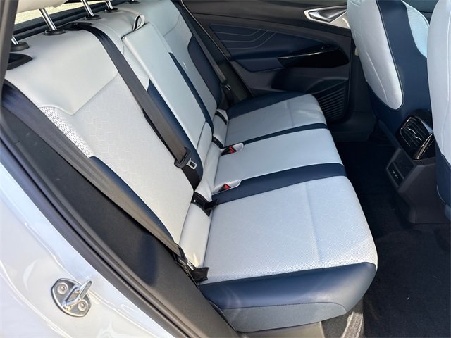 New 2026 Volkswagen ID.4 Pro S image 18