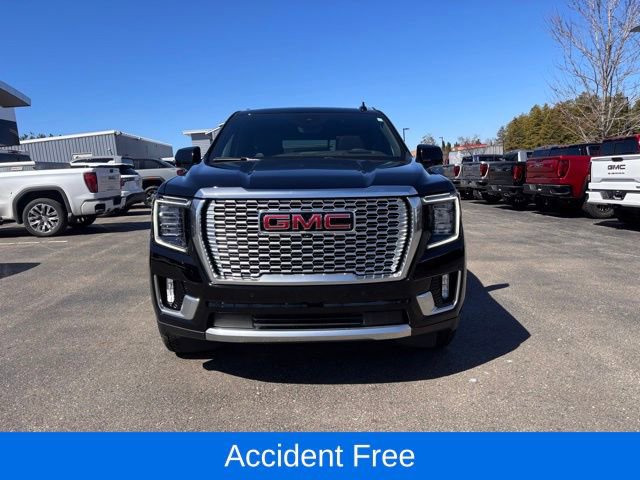 Used 2023 GMC Yukon Denali w/ Advanced Technology Package AWD/4WD image 4