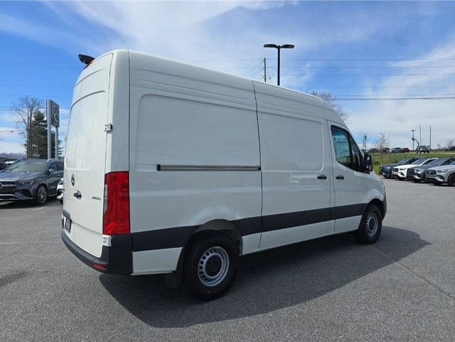 New 2026 Mercedes-Benz Sprinter 2500 image 3