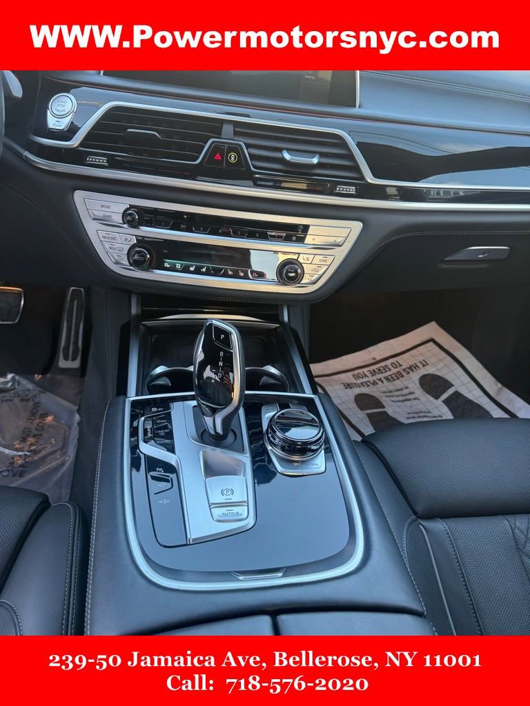 Used 2021 BMW 750i xDrive w/ Executive Package AWD/4WD image 21
