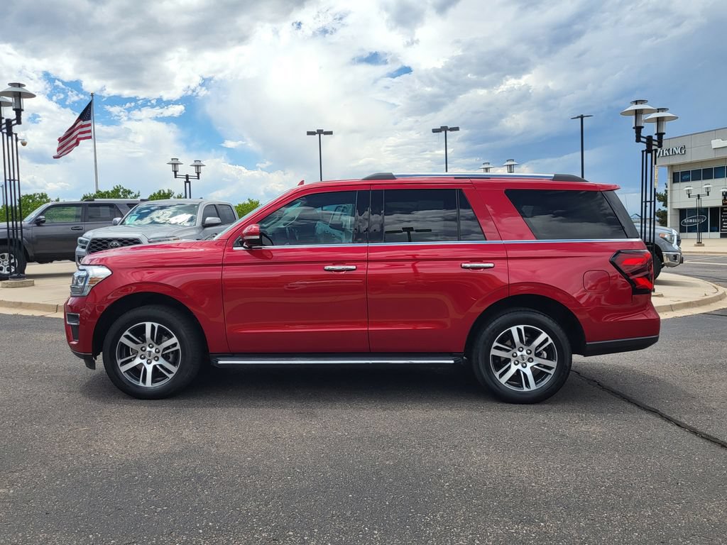 Used 2022 Ford Expedition Limited AWD/4WD image 7