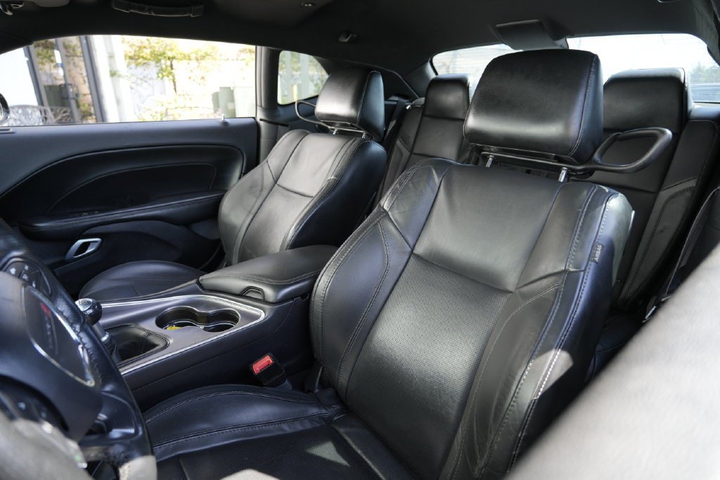 Used 2016 Dodge Challenger R/T Plus RWD image 21