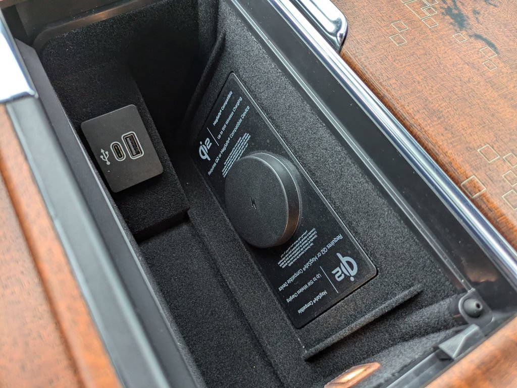 New 2027 Lincoln Navigator Black Label AWD/4WD image 26