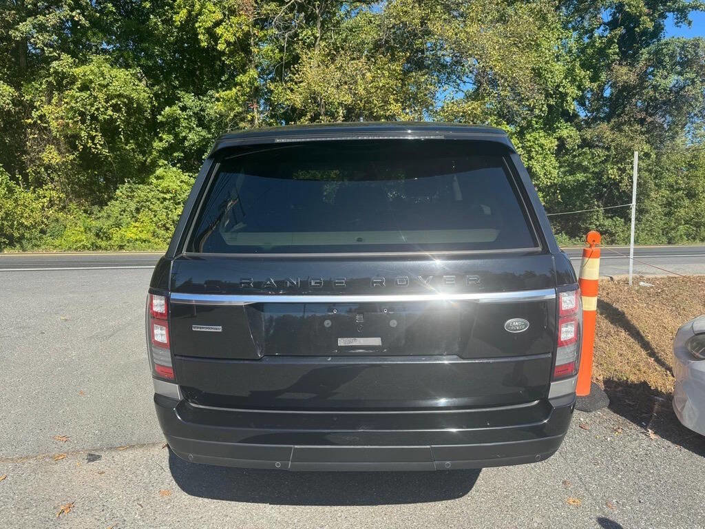 Used 2015 Land Rover Range Rover Supercharged image 11