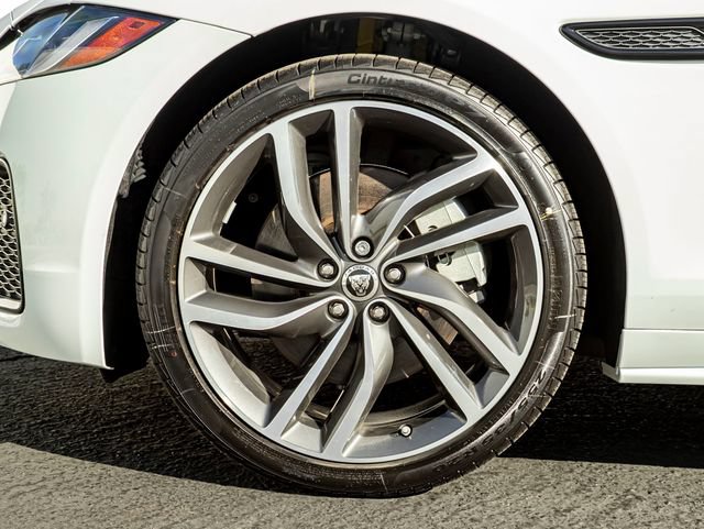 New 2024 Jaguar XF R-Dynamic SE AWD/4WD image 12