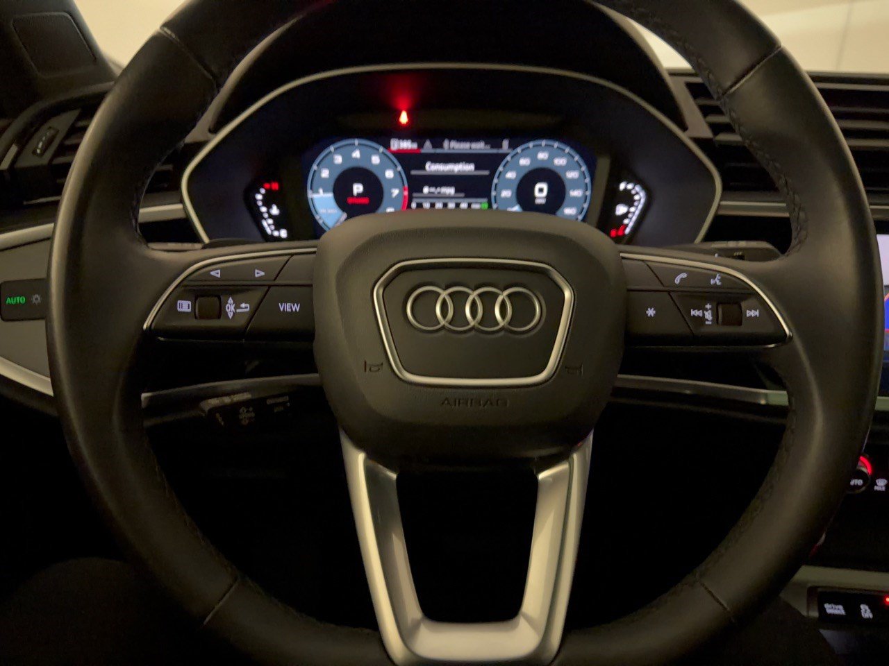Used 2024 Audi Q3 2.0T Premium AWD/4WD image 10