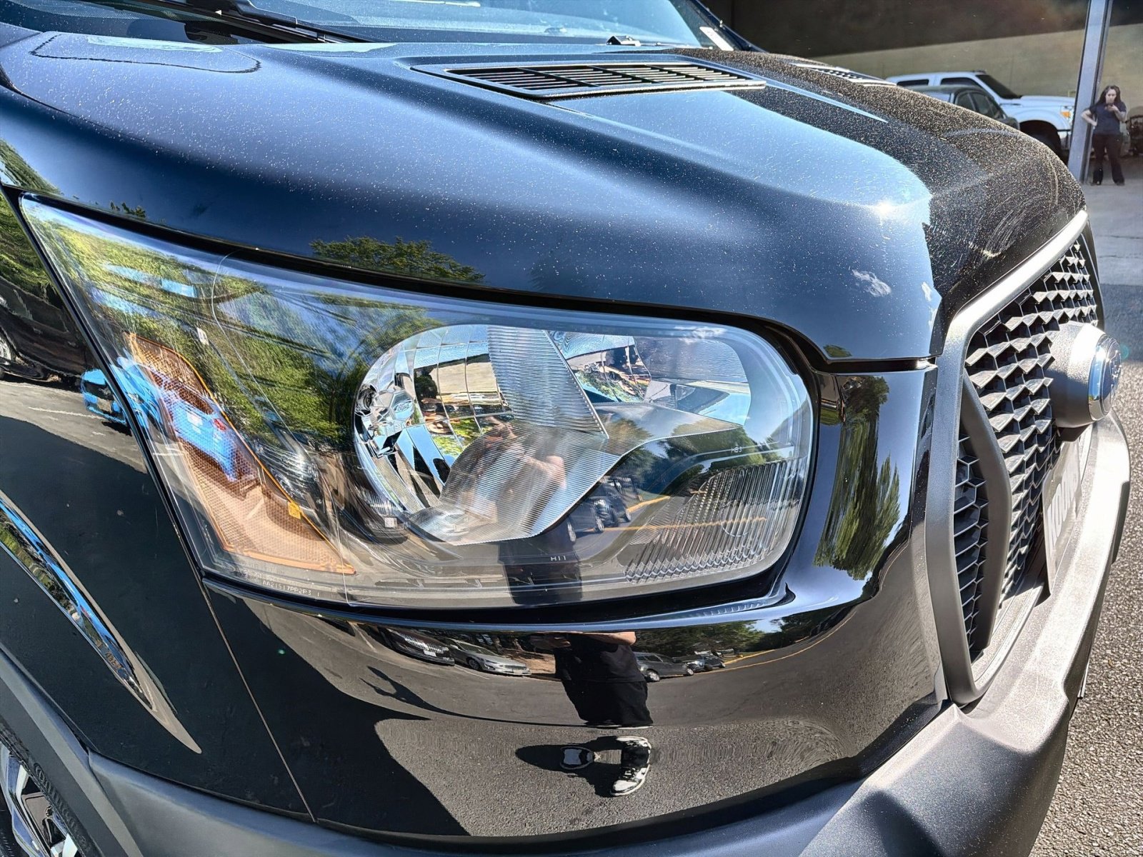 Used 2024 Ford Transit 350 XL image 21